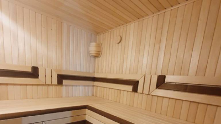 Лежак у бані